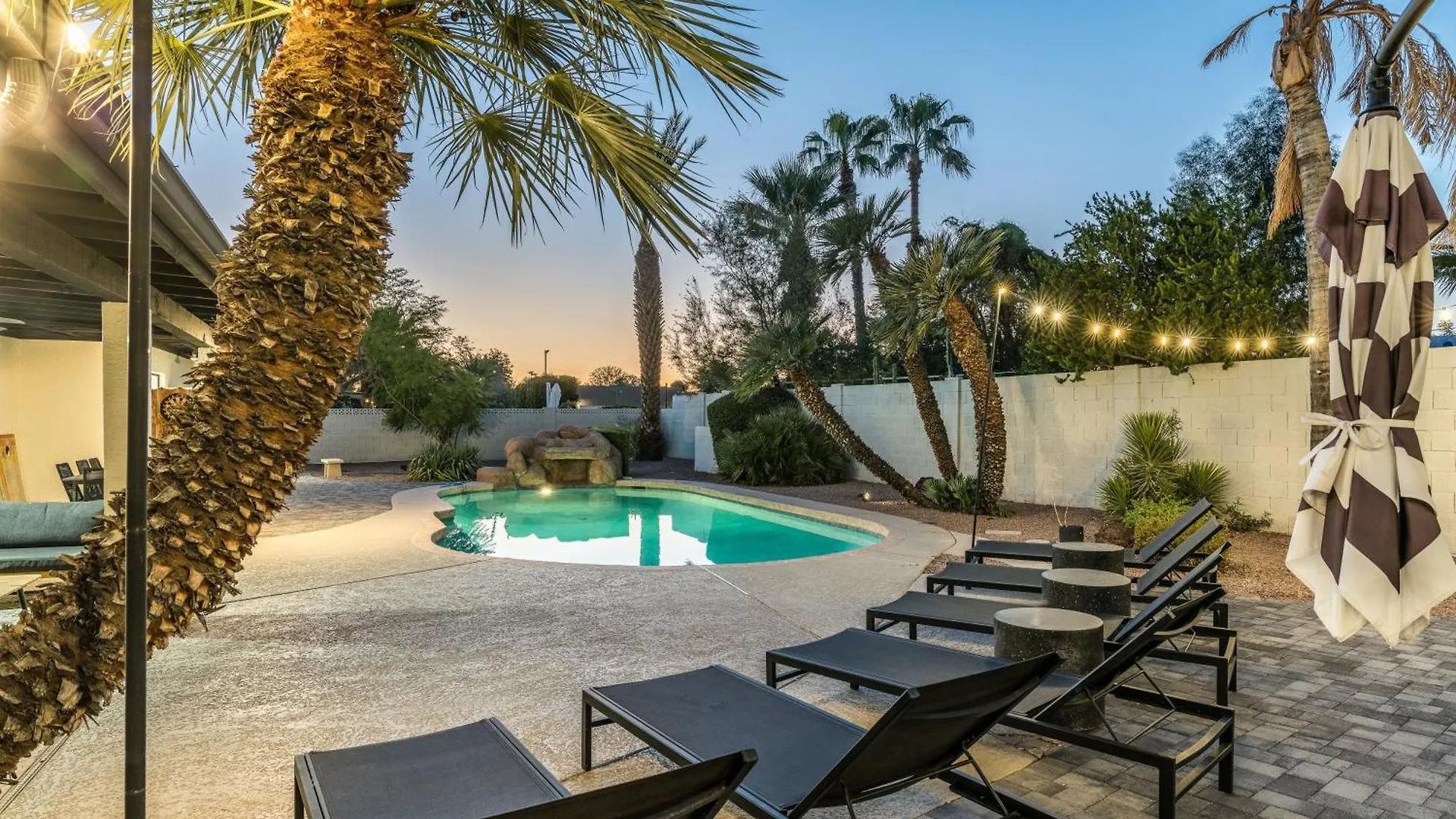 Casa vacanze Exciting Backyard Entertainment And Close To Exclusive Golf Courses At La Quinta Del Sol Phoenix